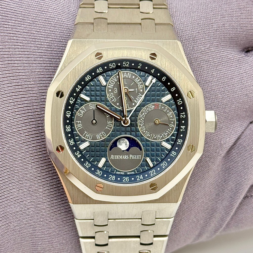 ROYAL OAK PERPETUAL CALENDAR