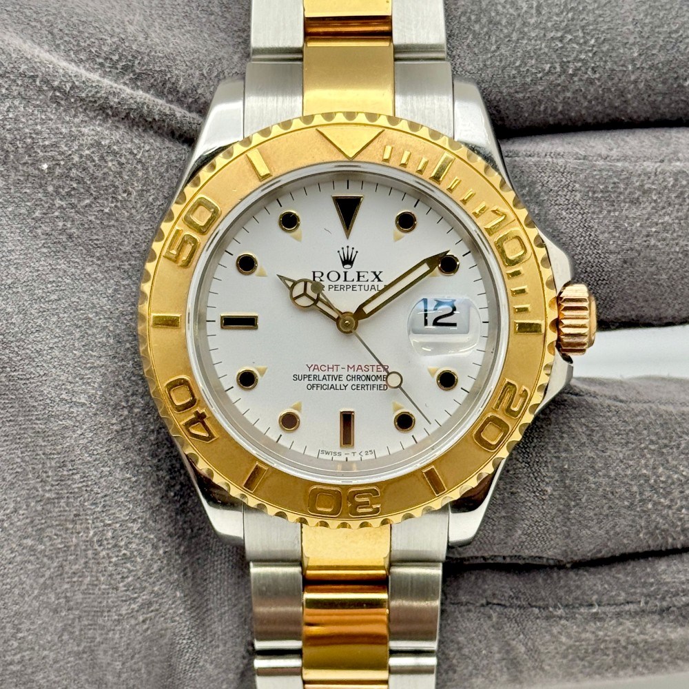 YACHT-MASTER