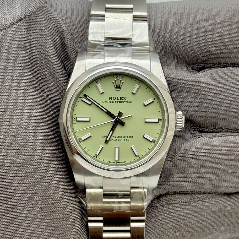 OYSTER PERPETUAL 34MM